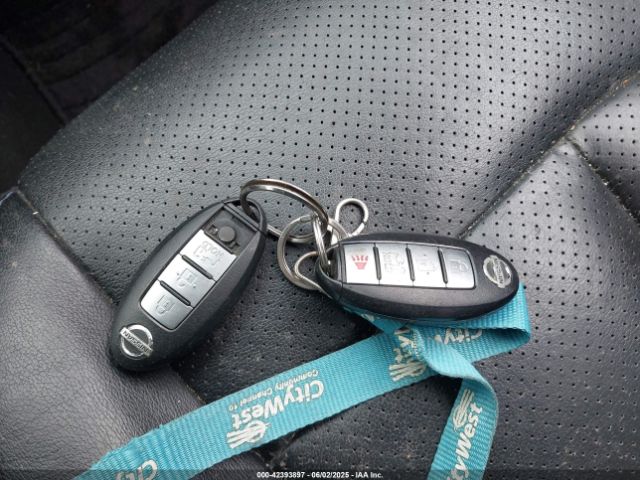 1N4AZ0CP3FC313933 Nissan Leaf Sl