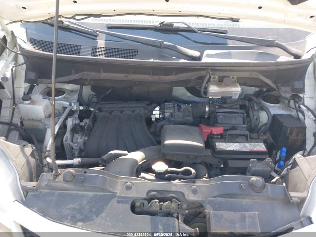 3N6CM0KN7GK699055 Nissan 2016