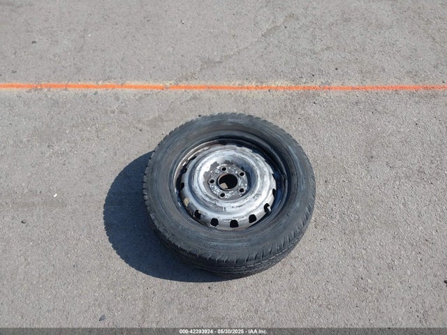 3N6CM0KN7GK699055 Nissan 2016