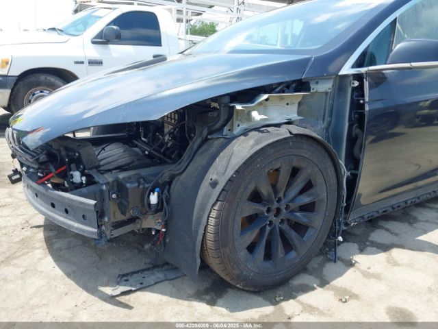 5YJXCBE24HF078435 Tesla MODEL X