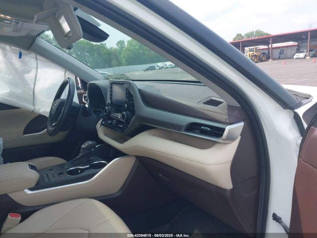 5TDGZRAH4LS509815 Toyota Highlander Xle