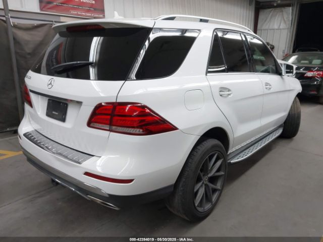 4JGDA5JB8HA866073 Mercedes-Benz m276