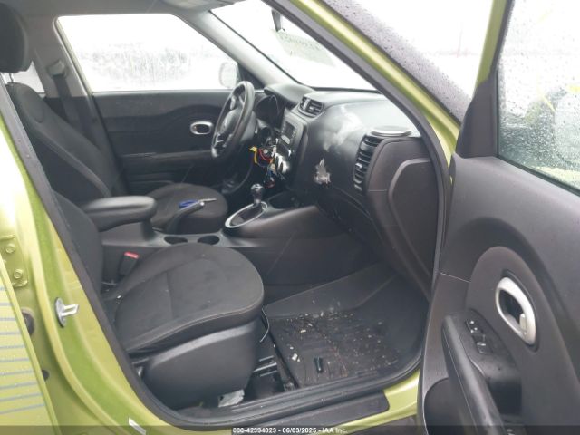 KNDJN2A21F7759497 KIA Soul !