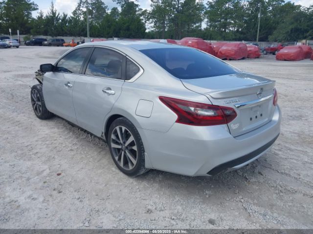 1N4AL3AP7HC126624 Nissan 2017