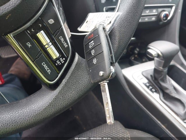5XXGT4L33KG352820 KIA gdi