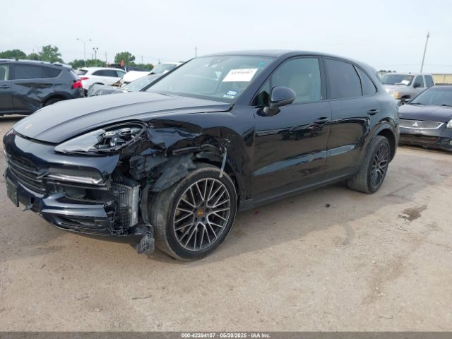 2021 PORSCHE CAYENNE WP1AA2AY5MDA04835 Photo 1