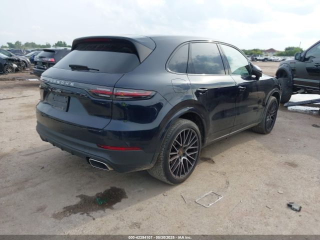 2021 PORSCHE CAYENNE WP1AA2AY5MDA04835 Photo 3
