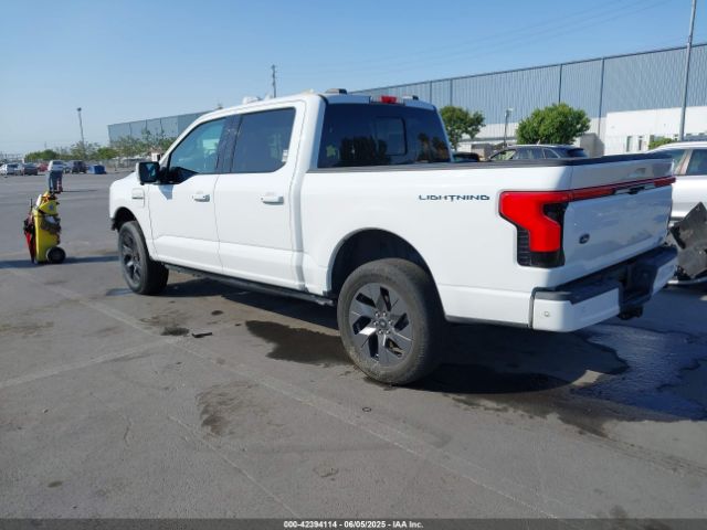 2023 FORD F-150 LIGHTNING 1FTVW1EVXPWG17251 Photo 2