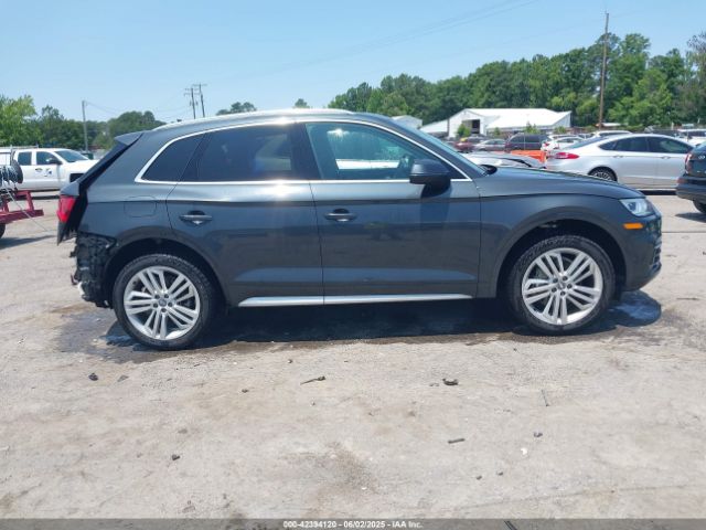 WA1BNAFY2K2136919 Audi Q5 45 Premium