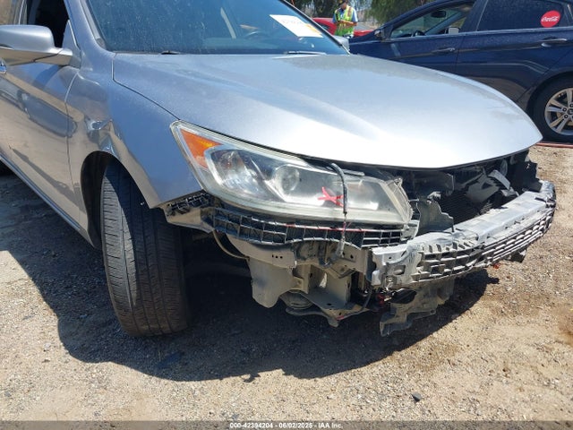 1HGCR2F7XHA259220 Honda k24w1