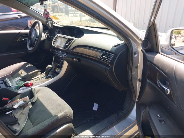 1HGCR2F7XHA259220 Honda k24w1