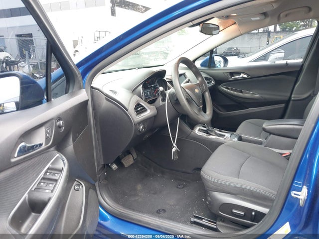 1G1BE5SM6H7202909 Chevrolet Cruze Lt Auto