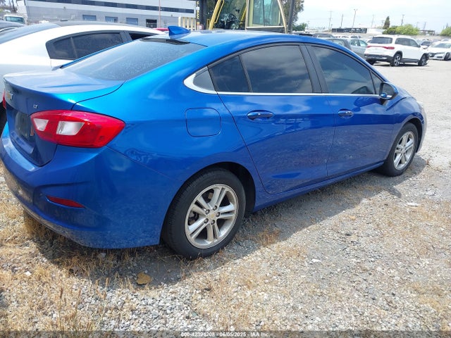1G1BE5SM6H7202909 Chevrolet Cruze Lt Auto