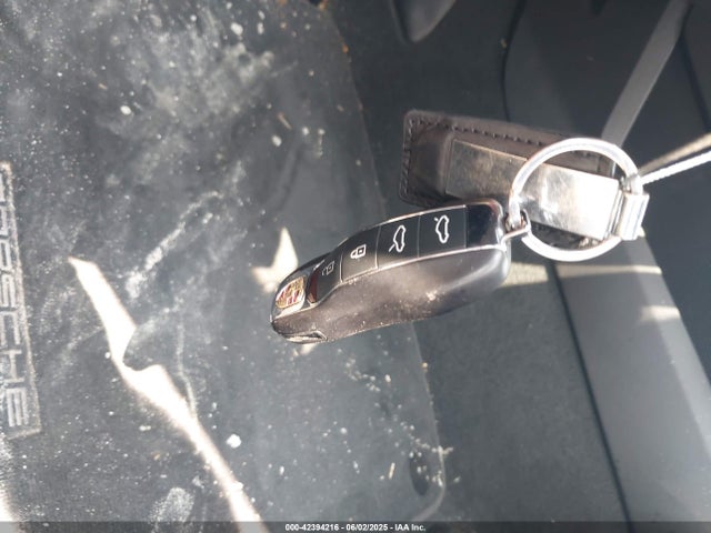 WP0CC2A80LS240291 Porsche 718 Spyder