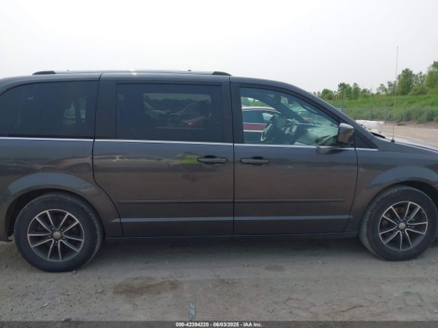 2C4RDGCG2HR711522 Dodge Grand Caravan Sxt