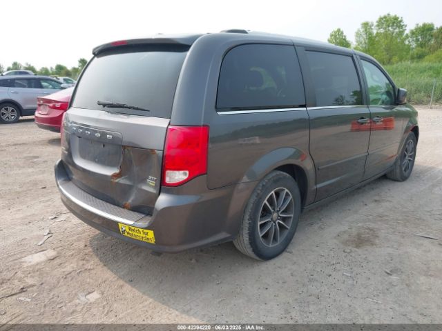 2C4RDGCG2HR711522 Dodge Grand Caravan Sxt