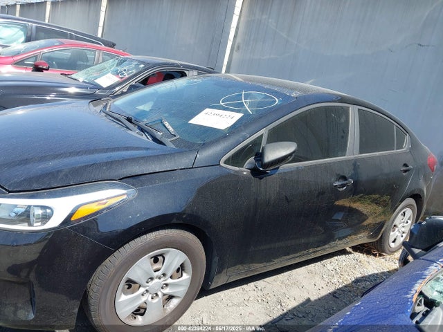 3KPFK4A77HE140251 KIA FORTE LX