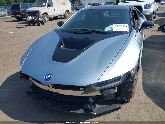 WBY2Z2C59GV675651 BMW I8