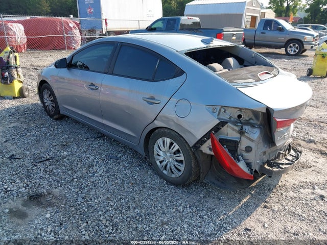 Hyundai Elantra 2017 5NPD74LF8HH112001 Image 3