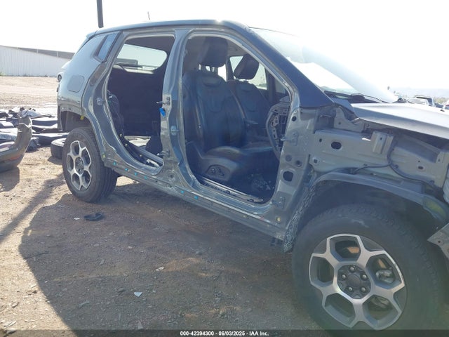 Jeep Compass 2022 3C4NJDDB3NT152290 Image 6