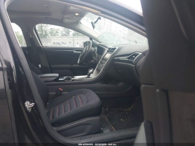 1FA6P0HD2E5360514 Ford FUSION SE
