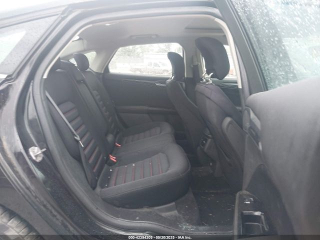 1FA6P0HD2E5360514 Ford FUSION SE