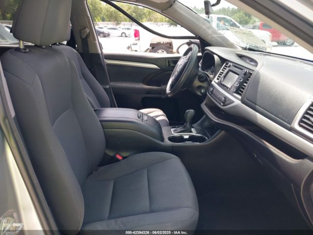 5TDZKRFH5FS098998 Toyota 2gr-fe