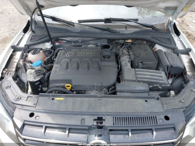 1VWBV7A34FC076935 Volkswagen Passat 2.0l Tdi Se