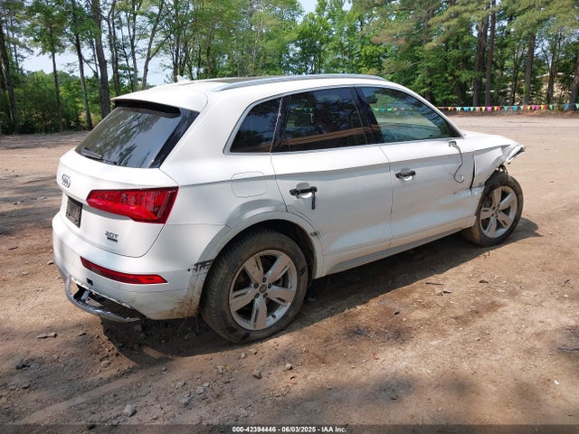 2018 AUDI Q5 WA1BNAFY1J2240493 Photo 3
