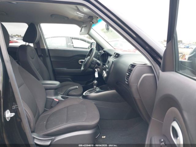 KNDJN2A23G7328323 KIA Soul