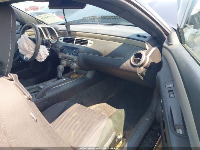 2015 CHEVROLET CAMARO 2G1FB1E39F9108847 Photo 4