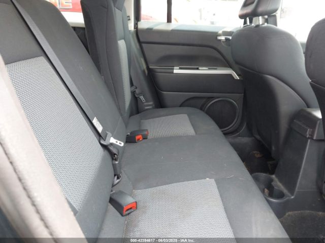 2008 JEEP PATRIOT 1J8FF28W48D588723 Photo 7
