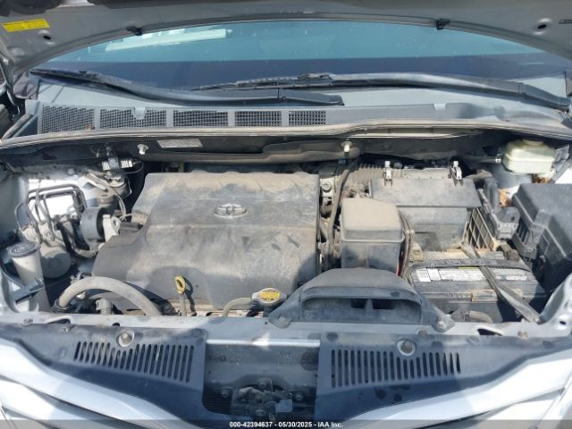 2015 TOYOTA SIENNA 5TDKK3DC1FS655489 Photo 9