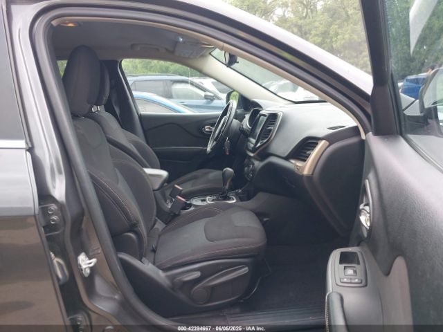 2017 JEEP CHEROKEE 1C4PJMCS4HW532098 Photo 4