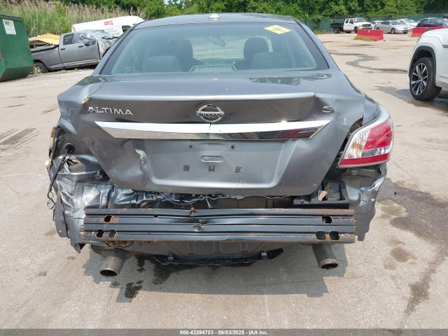 Nissan Altima 2.5 S 2015 1N4AL3AP7FC217910 Image 16