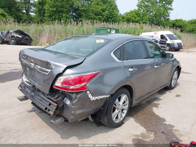 Nissan Altima 2.5 S 2015 1N4AL3AP7FC217910 Image 4