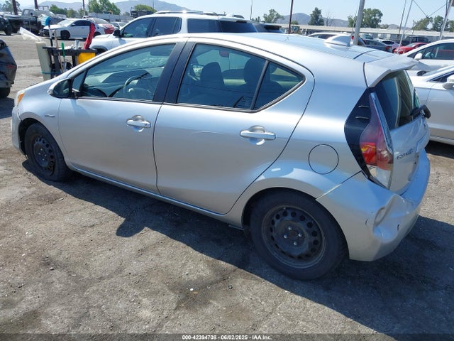 JTDKDTB30F1586627 Toyota 1nz-fxe+1lm