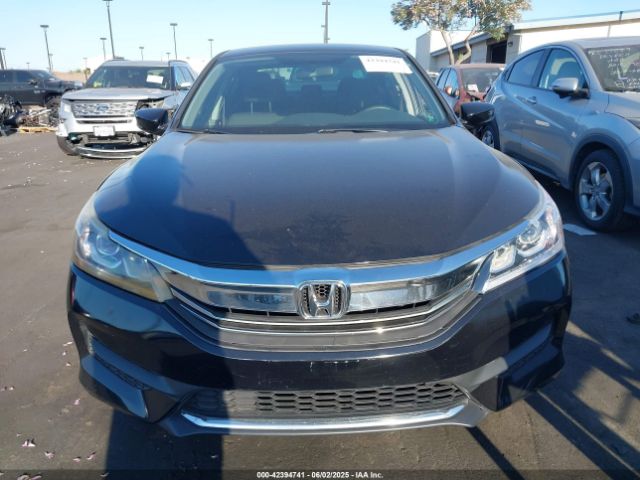 1HGCR2F37HA305275 Honda k24w1