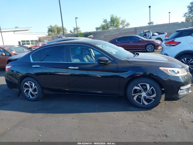 1HGCR2F37HA305275 Honda k24w1