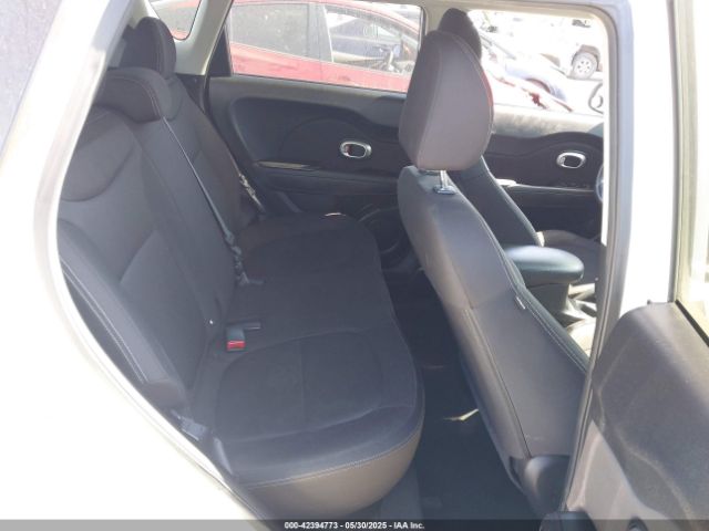 KNDJN2A27G7324713 KIA Soul