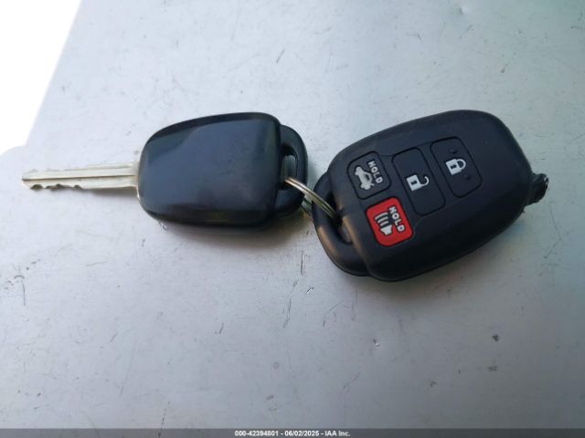 4T1BF1FK8GU140334 Toyota CAMRY SE