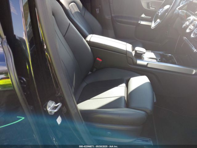2021 MERCEDES-BENZ GLB 250 W1N4M4GB9MW147661 Photo 4