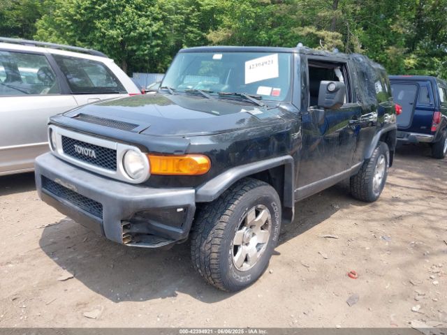 2007 TOYOTA FJ CRUISER JTEBU11F770023402 Photo 1