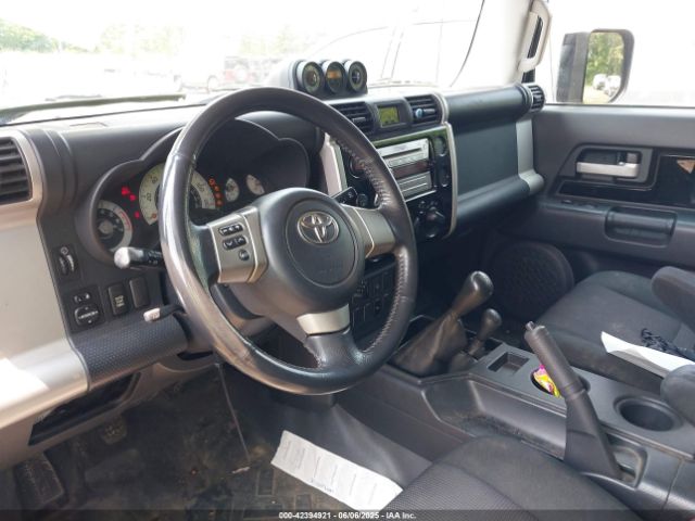 2007 TOYOTA FJ CRUISER JTEBU11F770023402 Photo 4