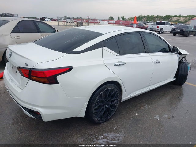 Nissan 2024 2024 1N4BL4EV3RN315604 Image 4