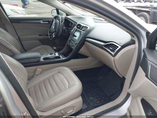 3FA6P0HD5HR166433 Ford FUSION SE