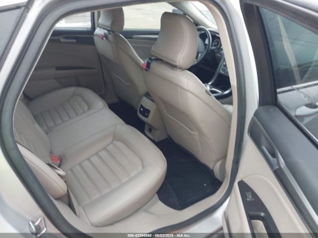 3FA6P0HD5HR166433 Ford FUSION SE