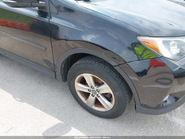 2T3WFREV6FW131360 Toyota Rav4 Xle