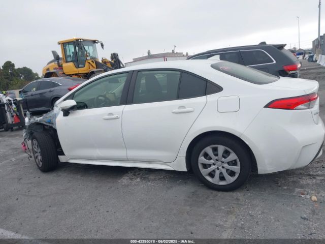 JTDEPMAE7N3020352 Toyota COROLLA LE