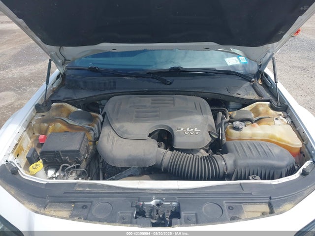 2C3CCAGG9EH316047 Chrysler 300 300s